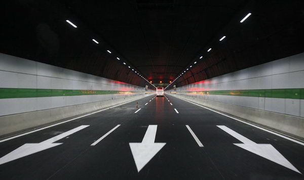 All Lights Are On: The Shanghai Yangtze River Bridge & Tunnel
